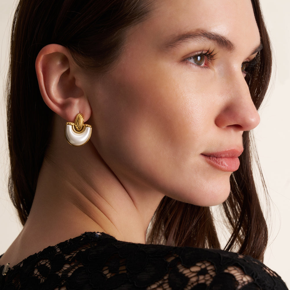 Ann Earrings, Gold/Pearl, image 3 of 3