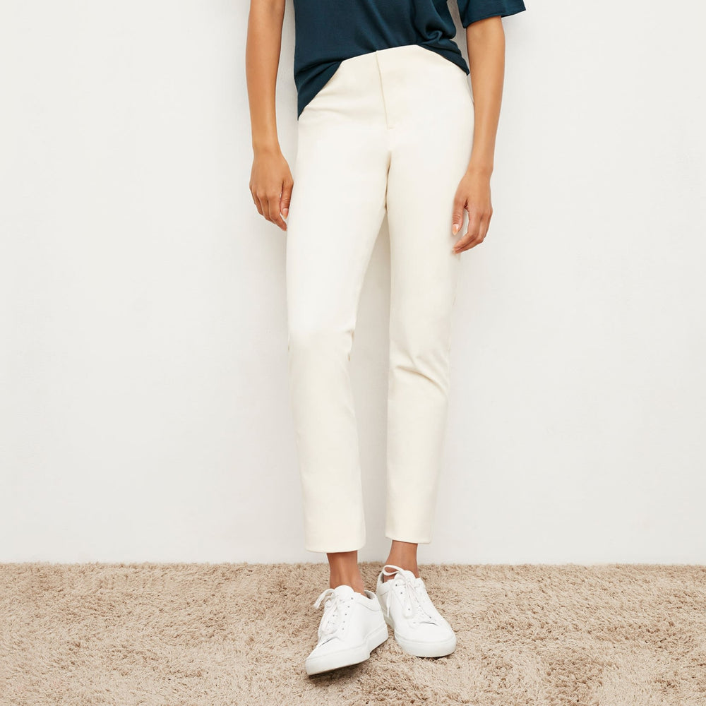 Front image of a woman standing wearing the Hockley JeanāBetter Than Denim in Tusk