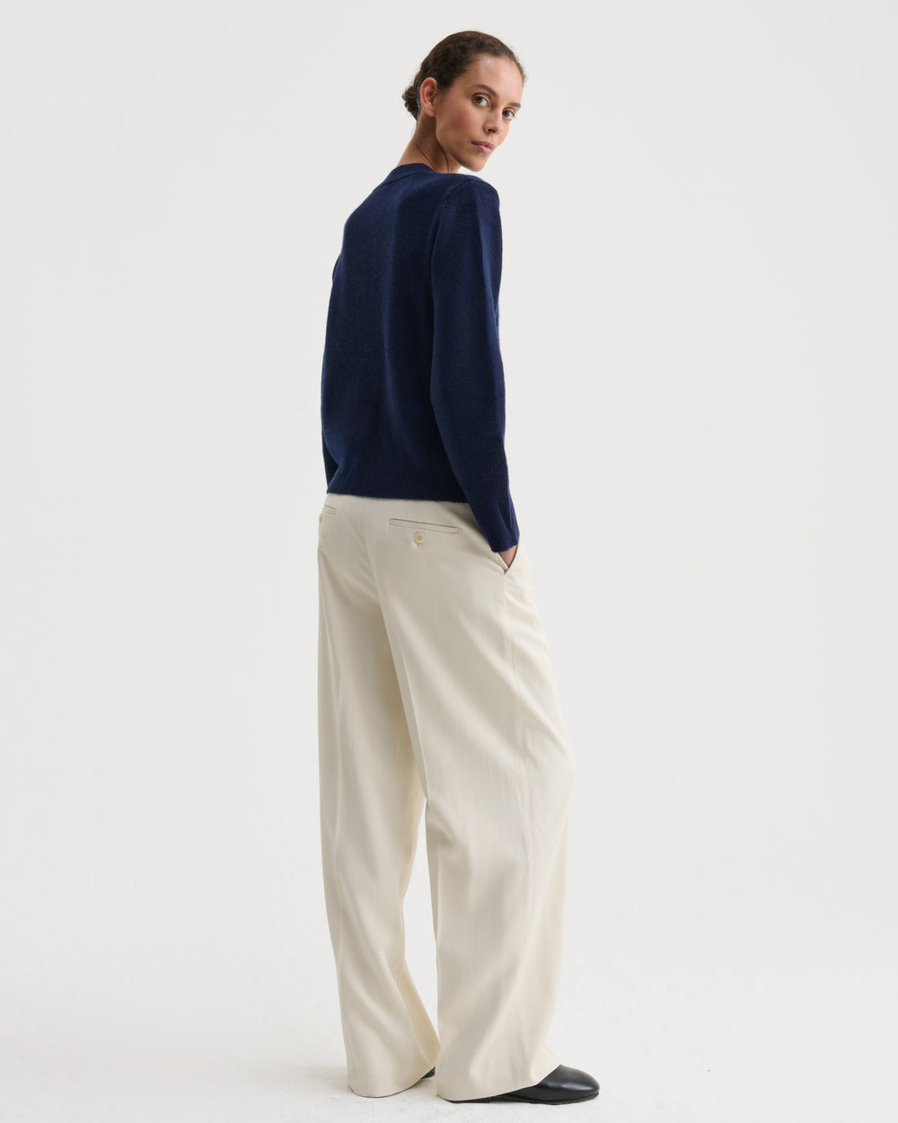 Nonchi Cashmere Oliva Cardigan, Navy, image 4 of 11
