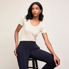 Avi Scoopneck T-Shirt