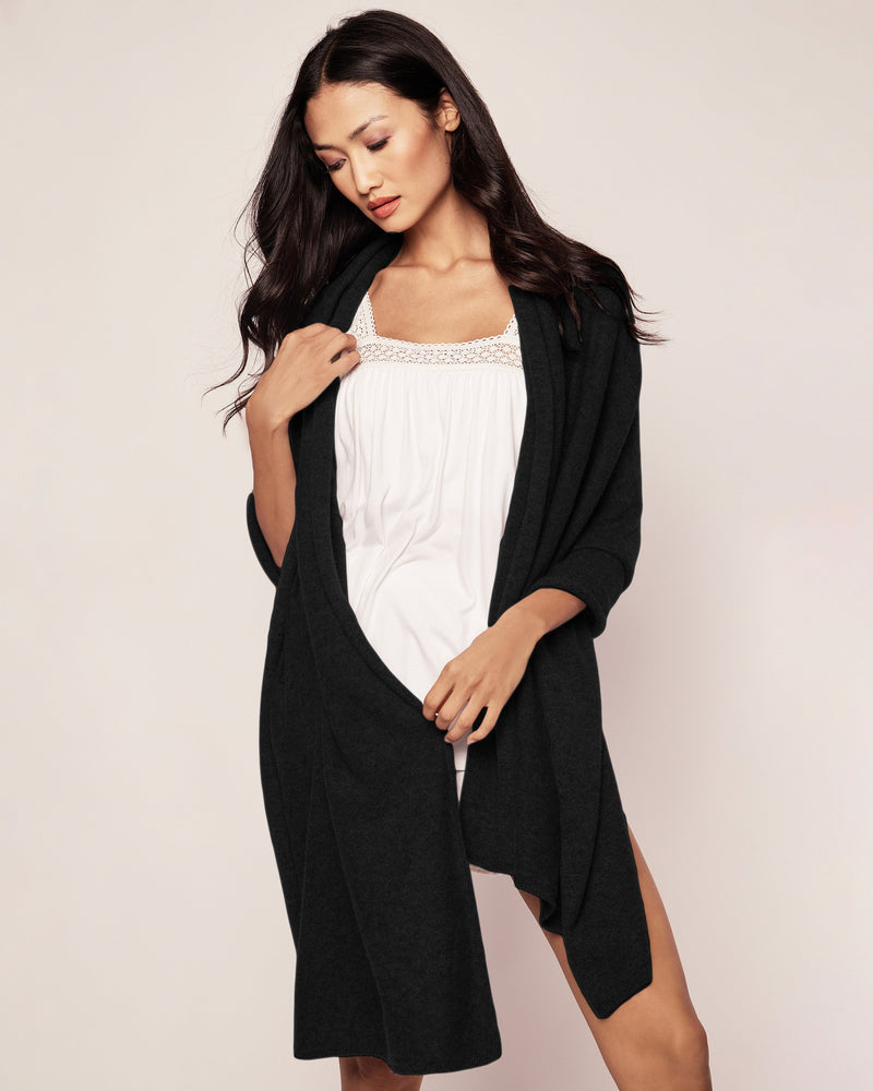 Petite Plume Cashmere Wrap in Black