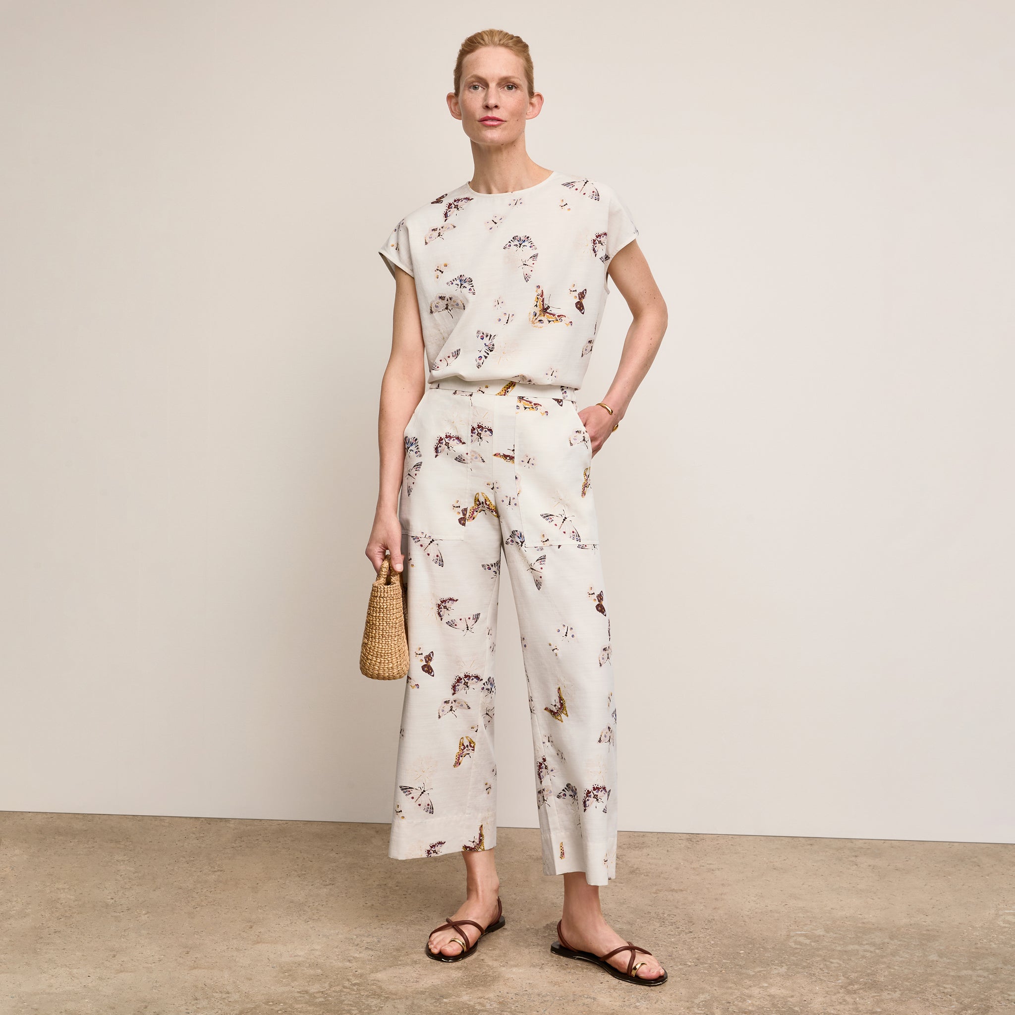 Front image of a woman wearing The Didion Top - Airy Cotton :: Butterfly Print
