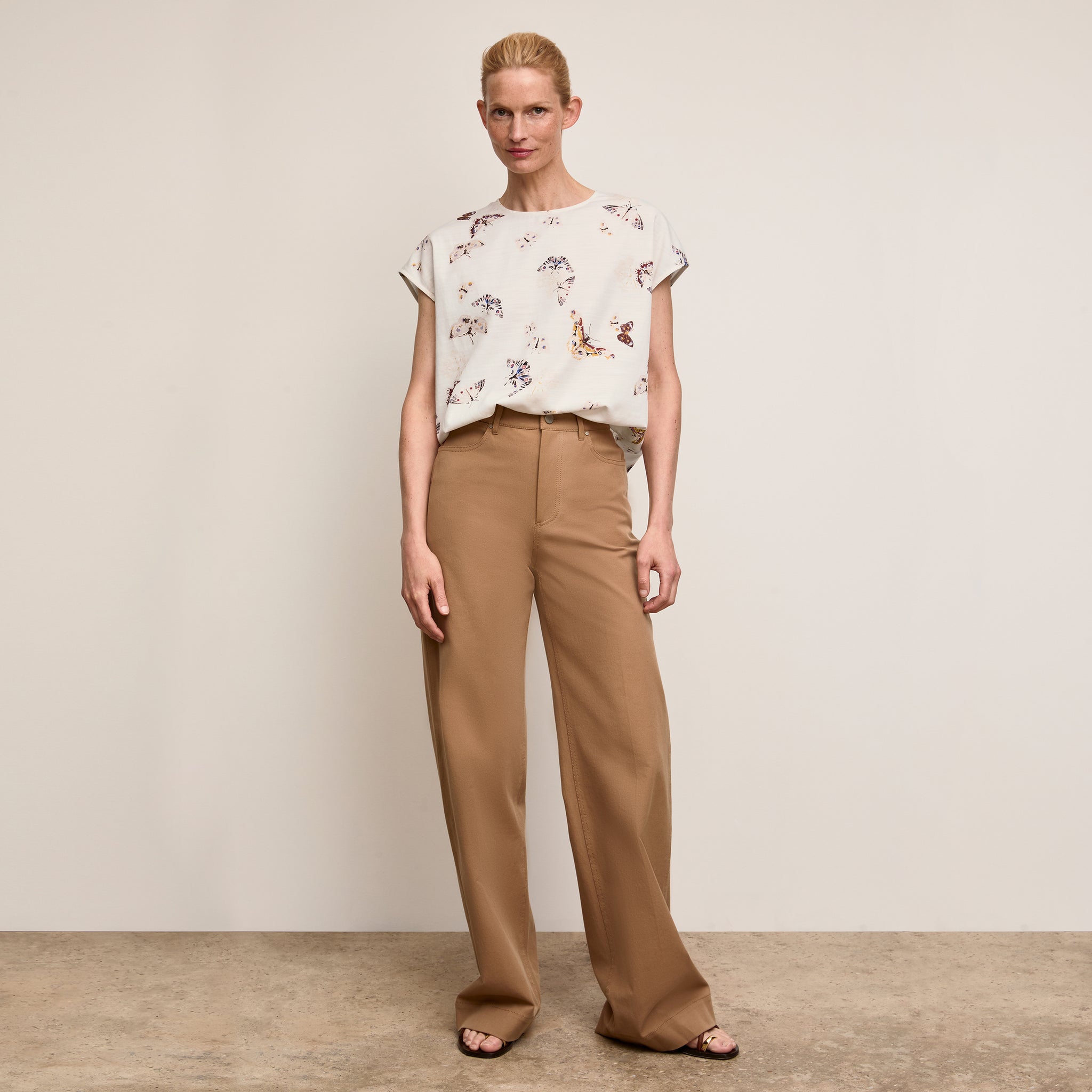 Front image of a woman wearing The Didion Top - Airy Cotton :: Butterfly Print 