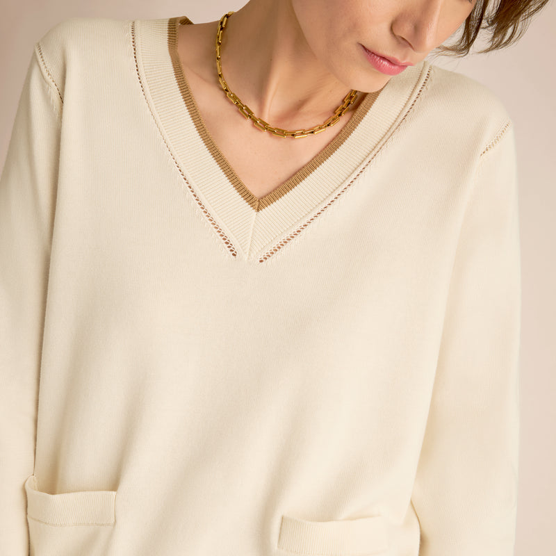 Louella V-Neck Pullover