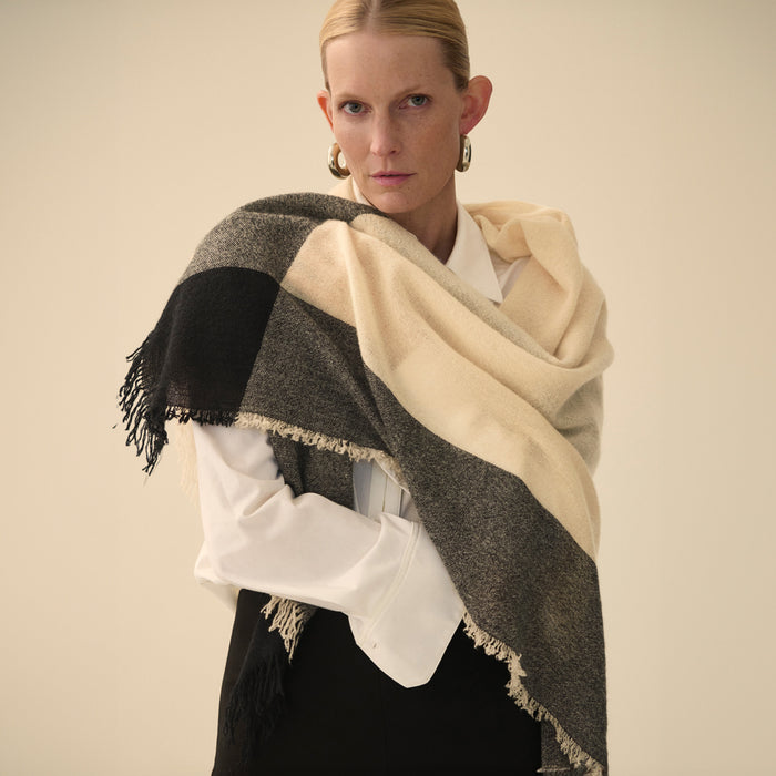 Lightweight Scarf