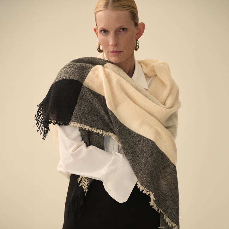 Lightweight Scarf