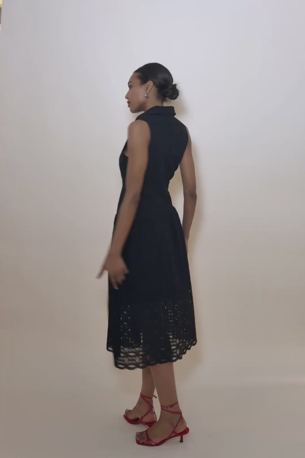 Woman in black dress. 