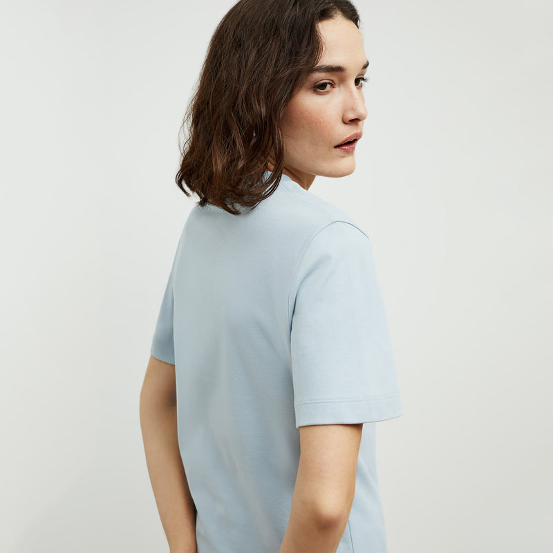 Leslie T-Shirt