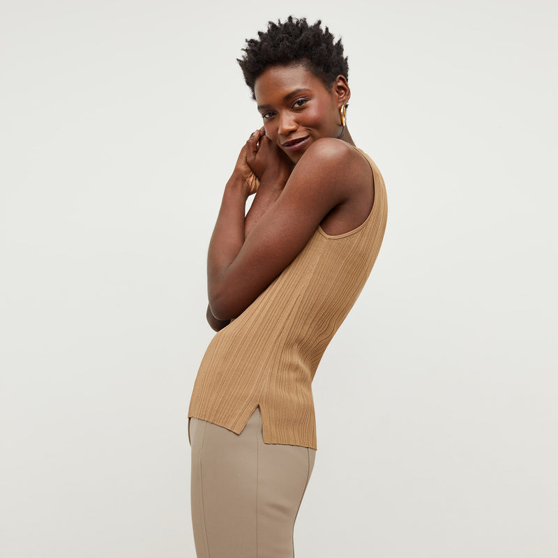 Louisa Top